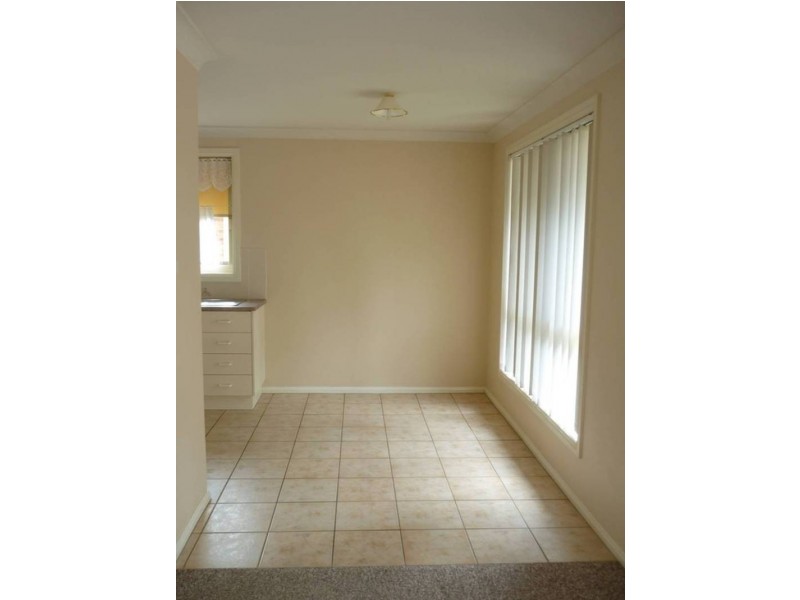 2/7 WATSON PLACE, Raymond Terrace NSW 2324