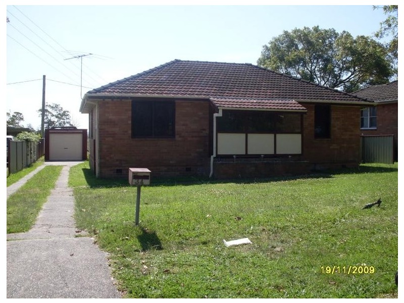34 PARKWAY AVENUE, Raymond Terrace NSW 2324