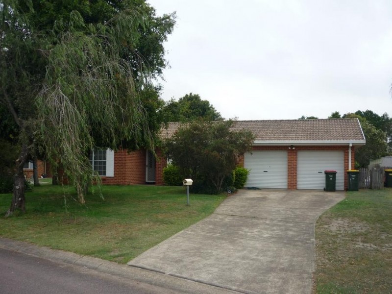45 CEDERWOOD CRESENT, Raymond Terrace NSW 2324