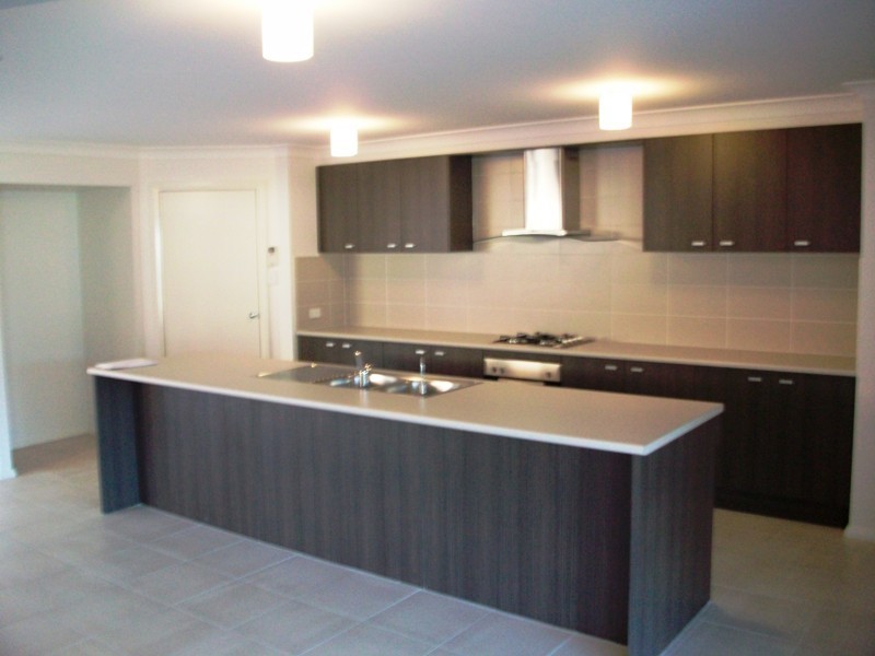 6 TOOROONG ROAD, Fern Bay NSW 2295