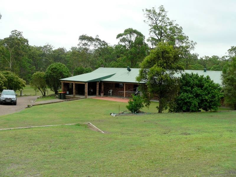 137 Winston Drive, Eagleton NSW 2324