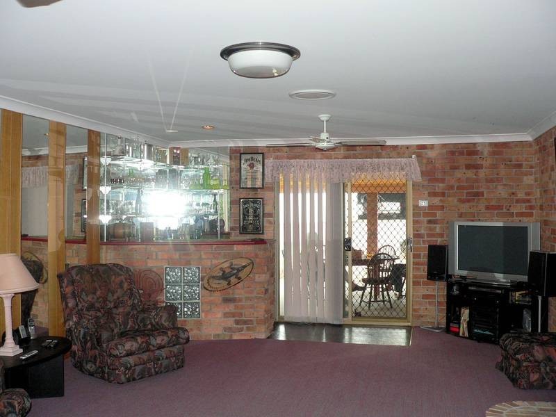 137 Winston Drive, Eagleton NSW 2324