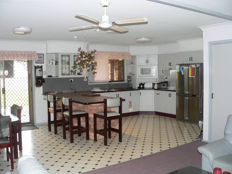 137 Winston Drive, Eagleton NSW 2324