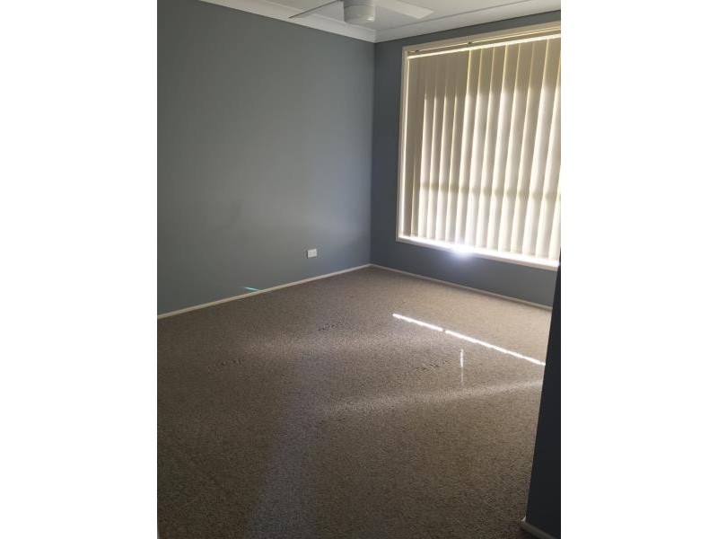 35 DANGAR CIRCUIT, Medowie NSW 2318