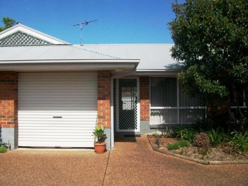 2/24 GWEN PARADE, Raymond Terrace NSW 2324