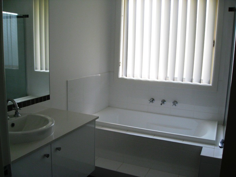 51 LOWE STREET, Clarence Town NSW 2321