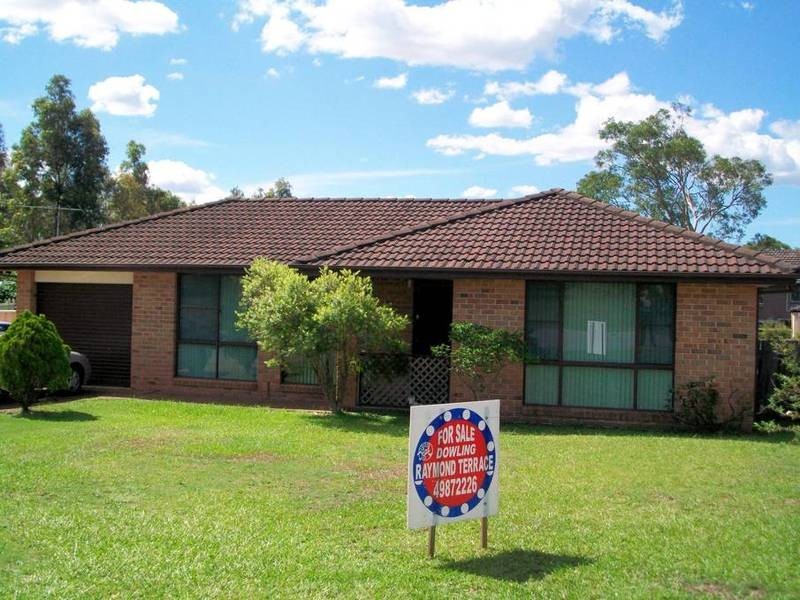 4 CINTRA COURT, Raymond Terrace NSW 2324