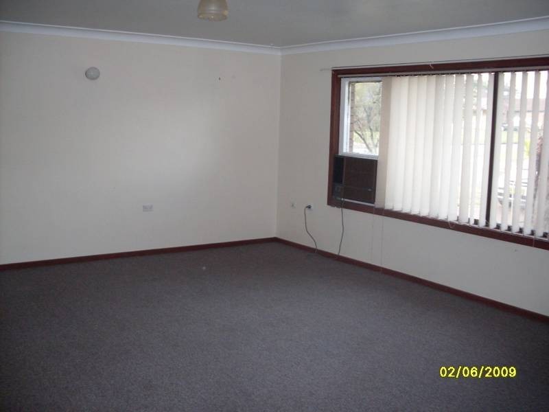 2 BLACKBUTT CRESCENT, Medowie NSW 2318