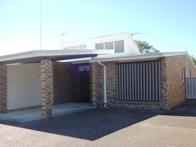 2/135 Mount Hall Road, Raymond Terrace NSW 2324