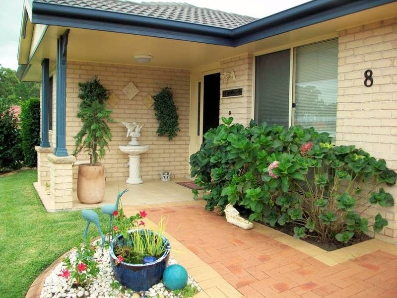 8 HALLORAN WAY, Raymond Terrace NSW 2324