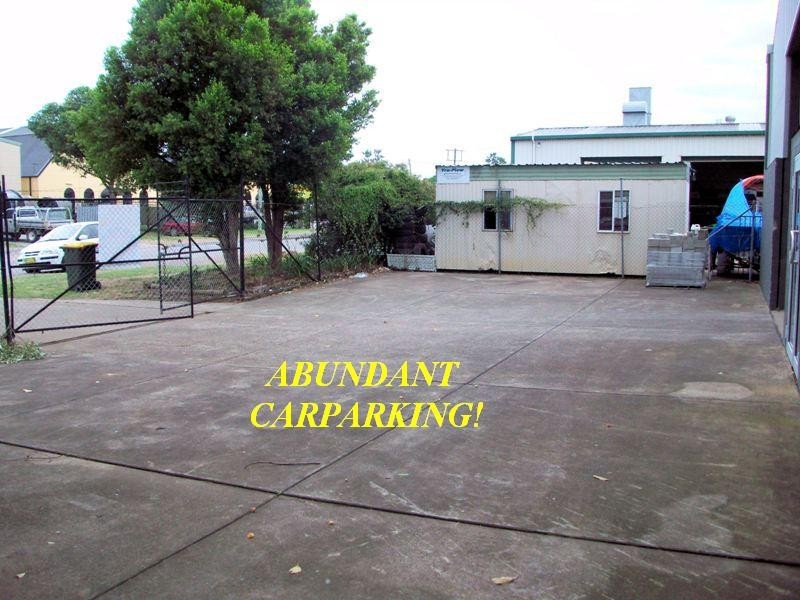 12 CARMICHAEL STREET, Raymond Terrace NSW 2324