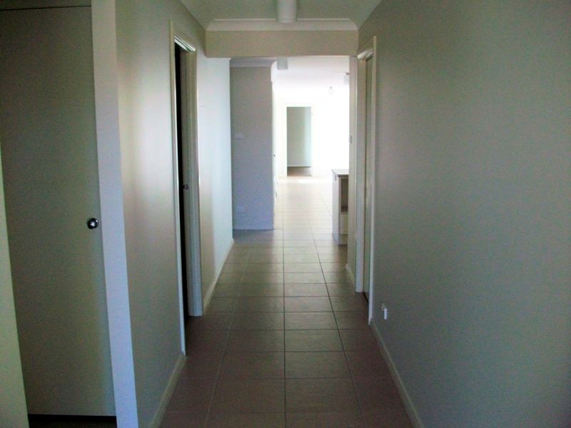 4 Tooroong Road, Fern Bay NSW 2295