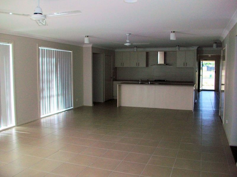 4 Tooroong Road, Fern Bay NSW 2295