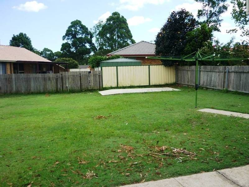 32 BENJAMIN LEE DRIVE, Raymond Terrace NSW 2324