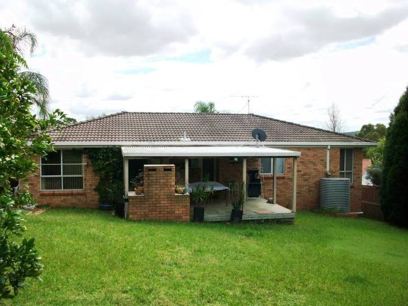 25 COOPER PLACE, Raymond Terrace NSW 2324