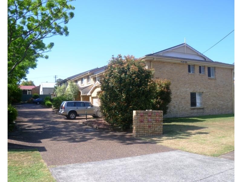 1/33 GWEN PARADE, Raymond Terrace NSW 2324