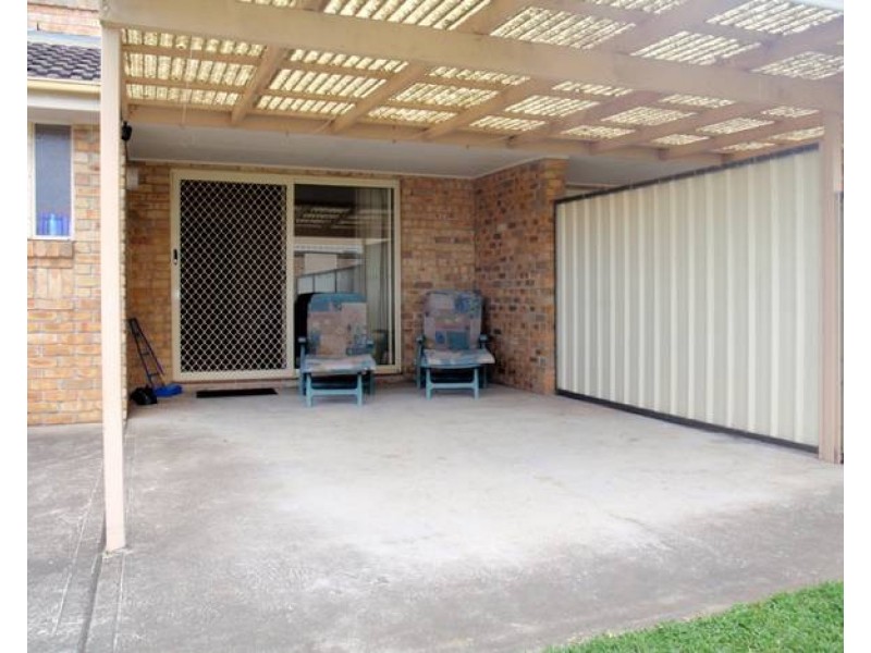 1/33 GWEN PARADE, Raymond Terrace NSW 2324