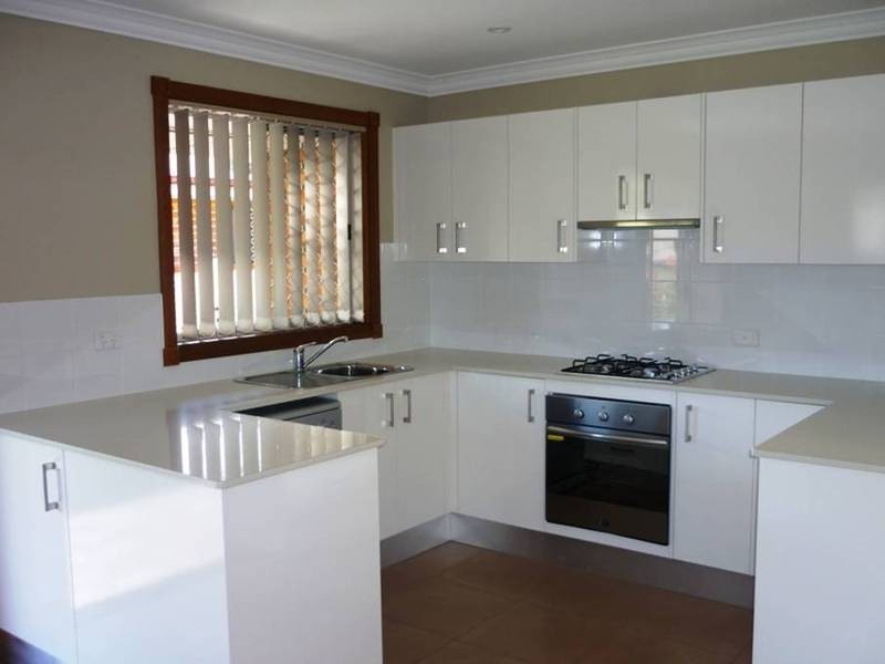 3A CLOSEBOURNE WAY, Raymond Terrace NSW 2324