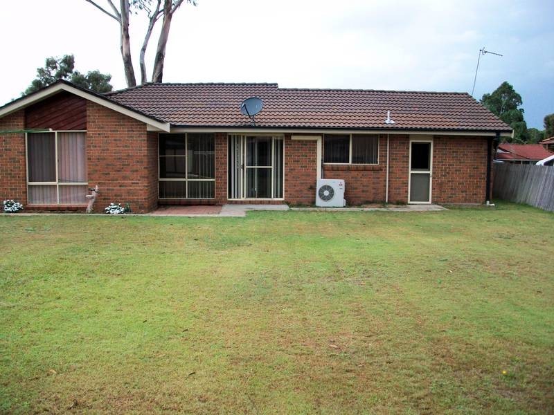 32 Benjamin Lee Drive, Raymond Terrace NSW 2324