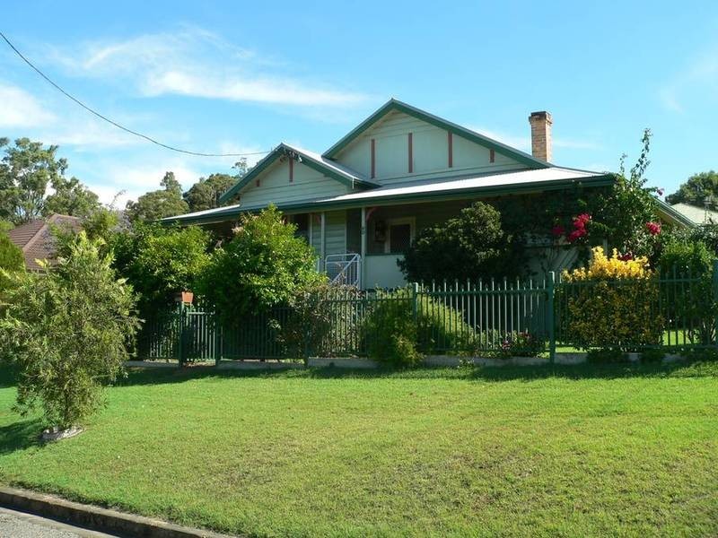 90 Eloiza Street, Dungog NSW 2420