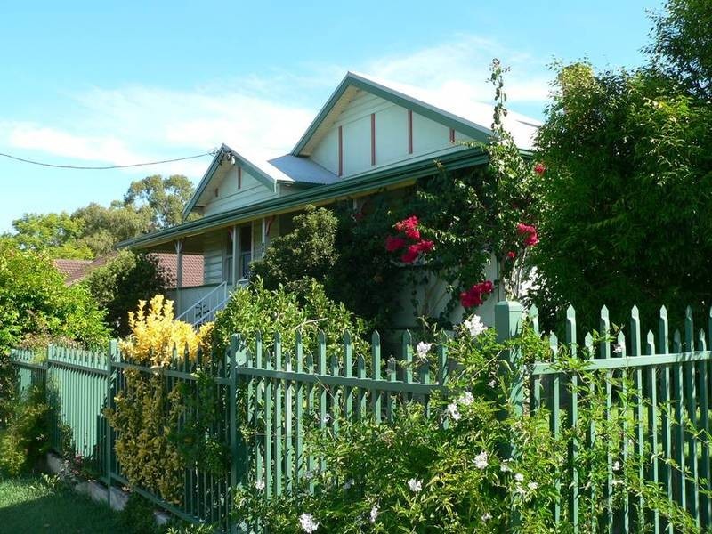 90 Eloiza Street, Dungog NSW 2420