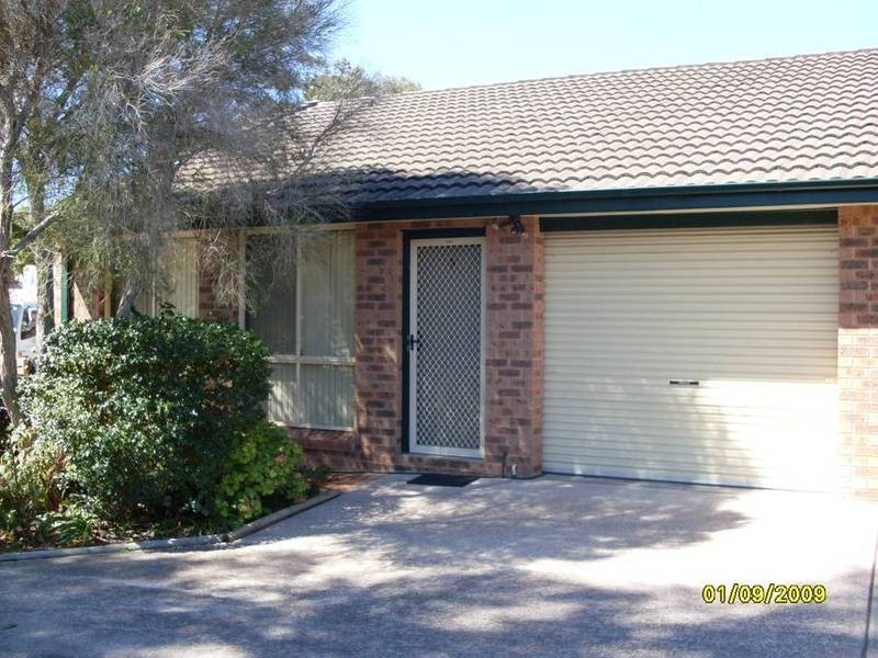 1/85A Benjamin Lee Drive, Raymond Terrace NSW 2324