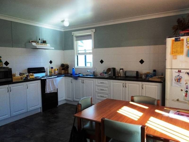 20 TROMAN PARADE, Raymond Terrace NSW 2324