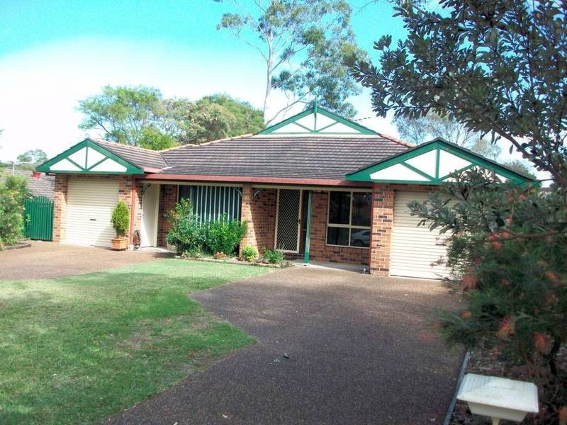 2/5 Kingsford Smith Close, Raymond Terrace NSW 2324