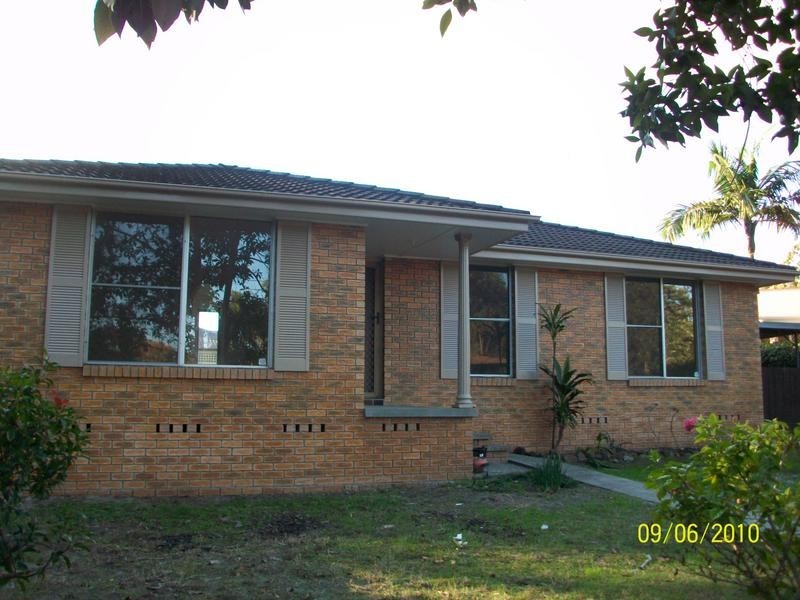 4 BRANDON CLOSE, Raymond Terrace NSW 2324