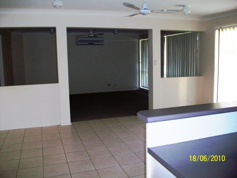 24 SANDALWOOD DRIVE, Thornton NSW 2322