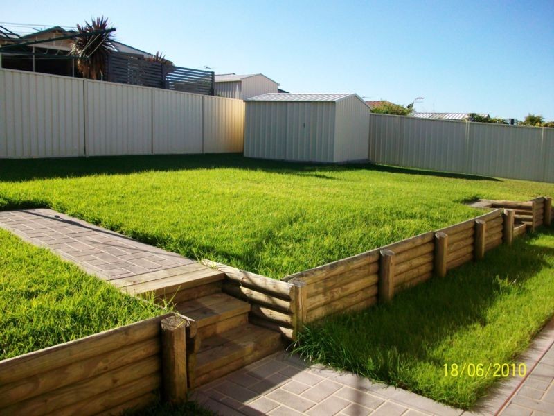 24 SANDALWOOD DRIVE, Thornton NSW 2322