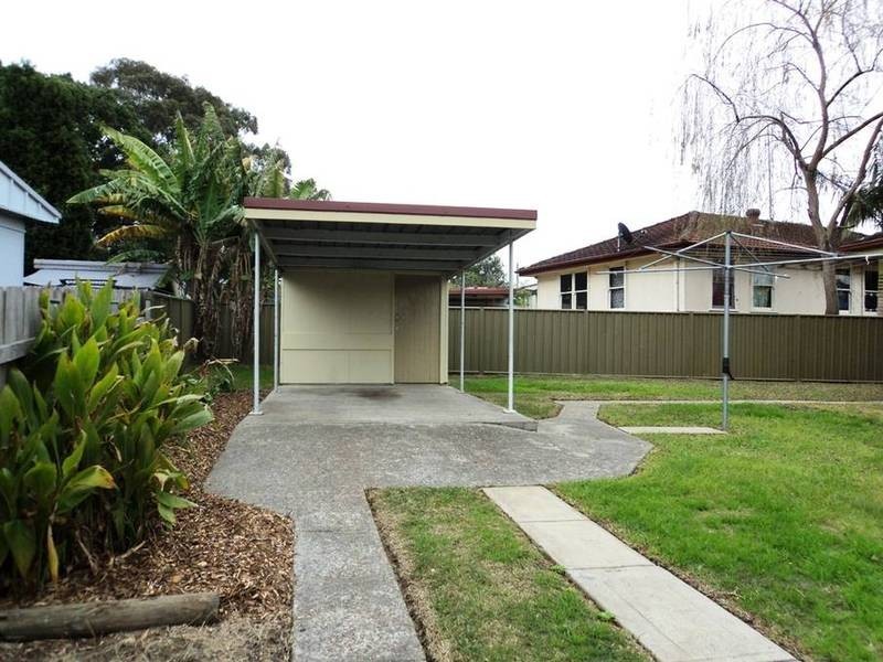 9 Roslyn Street, Raymond Terrace NSW 2324