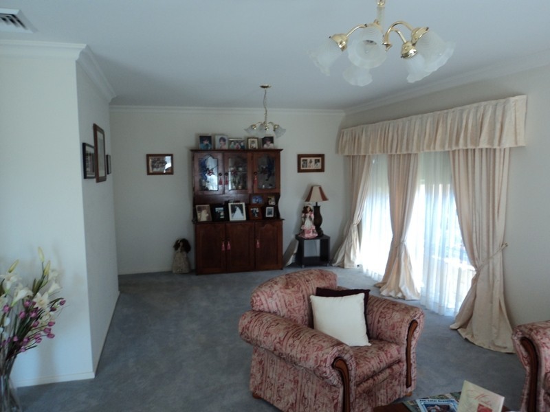 31 Dalyell Way, Raymond Terrace NSW 2324