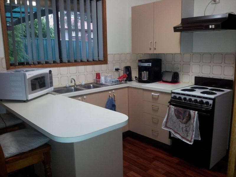 8 CLARKE CLOSE, Raymond Terrace NSW 2324