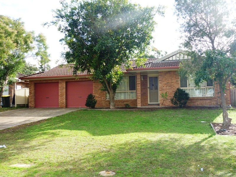 17 REDMAN ROAD, Medowie NSW 2318