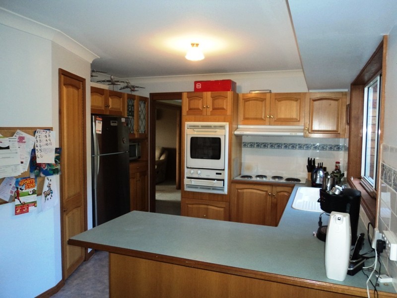 75 Beaton Avenue, Raymond Terrace NSW 2324