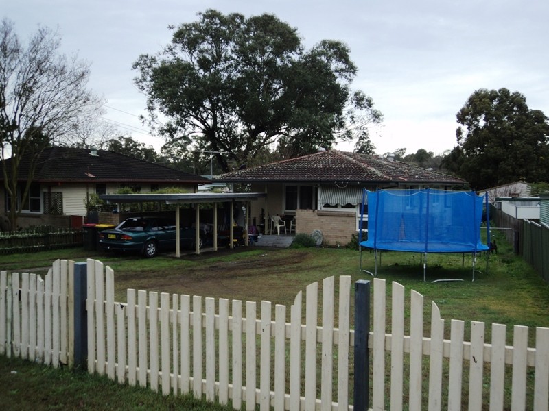 4 Banks Street, Raymond Terrace NSW 2324