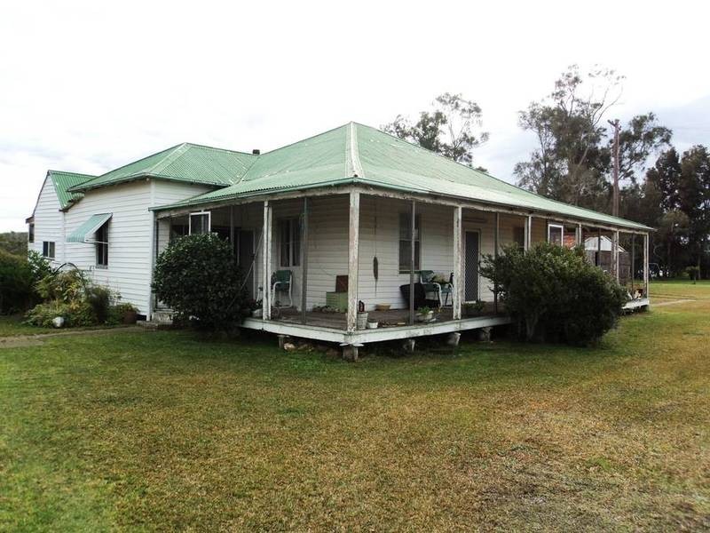 129 Davis Road, Swan Bay NSW 2324