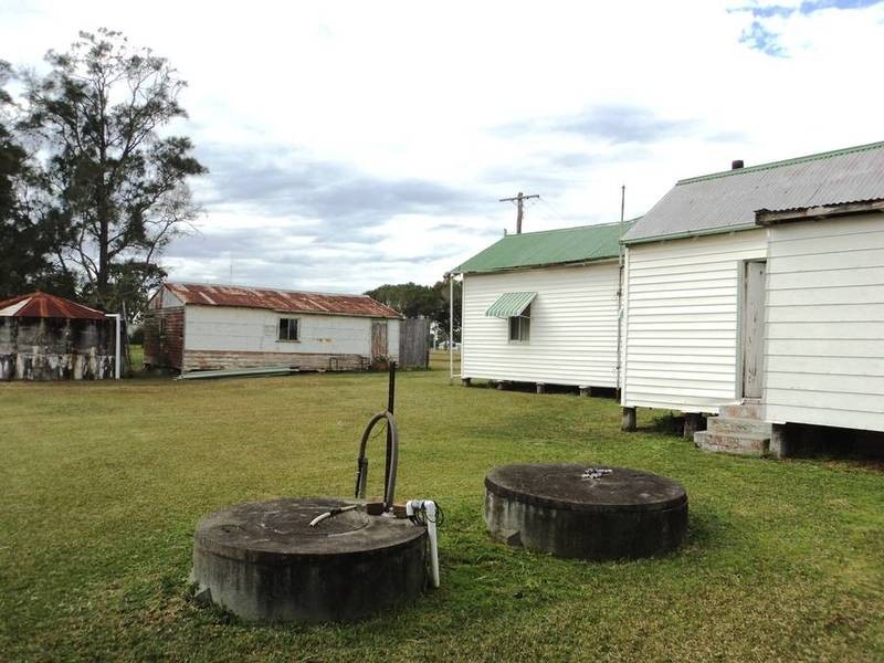 129 Davis Road, Swan Bay NSW 2324