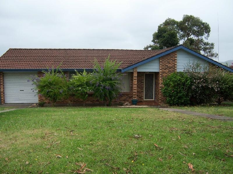 14 FAIRCHILD STREET, Raymond Terrace NSW 2324