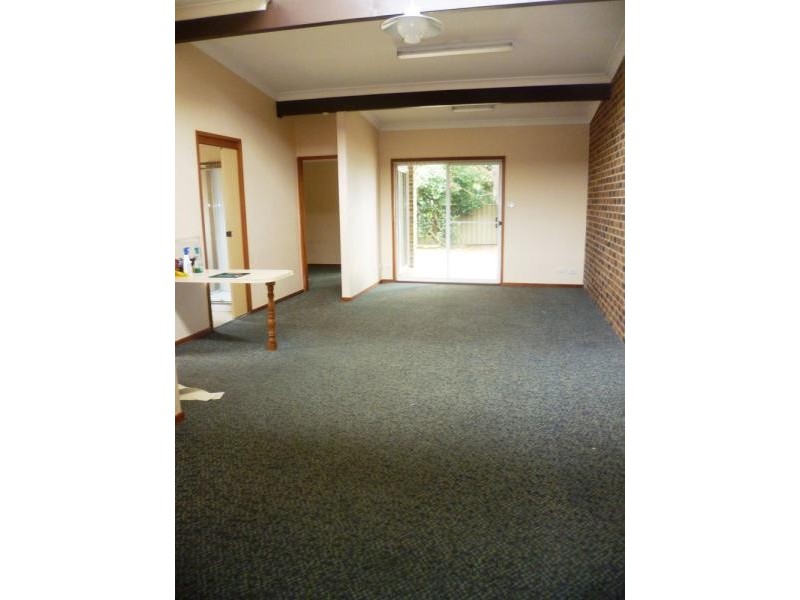 2/133 MOUNT HALL ROAD, Raymond Terrace NSW 2324