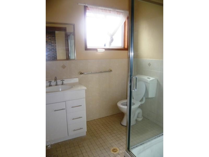 2/133 MOUNT HALL ROAD, Raymond Terrace NSW 2324