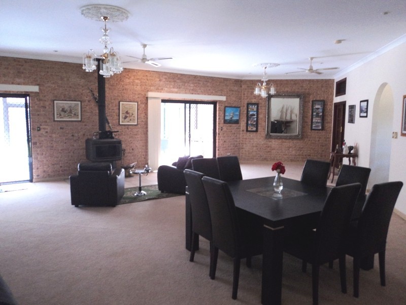 1 Sanctuary Place, Wallalong NSW 2320