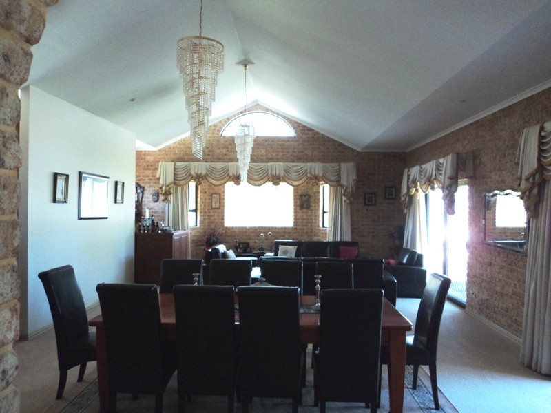 1 Sanctuary Place, Wallalong NSW 2320