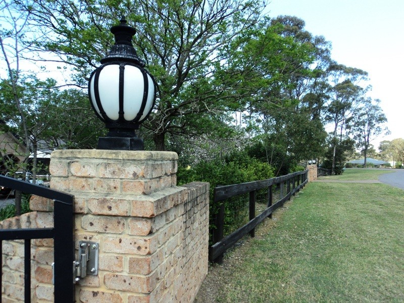 1 Sanctuary Place, Wallalong NSW 2320