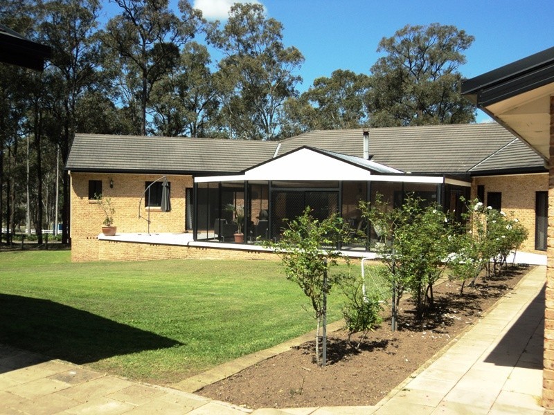 1 Sanctuary Place, Wallalong NSW 2320