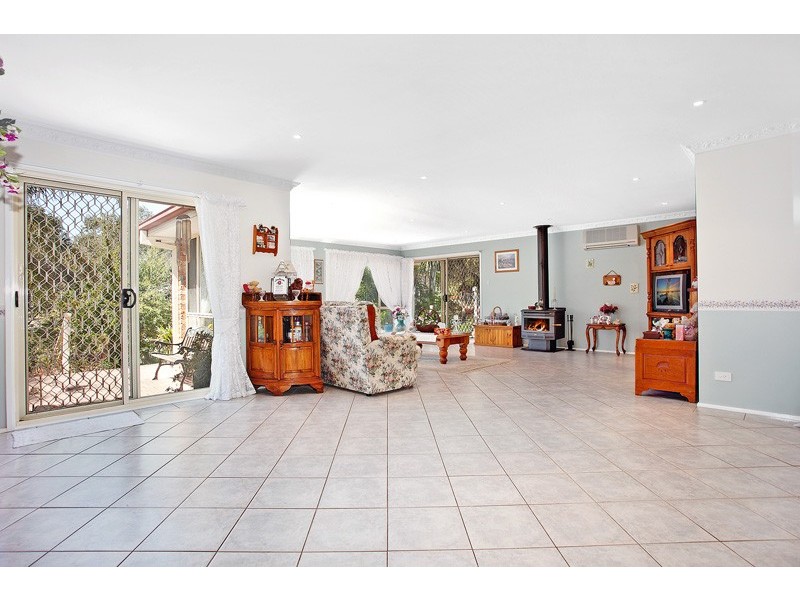 14 Timber Tops Road, Seaham NSW 2324