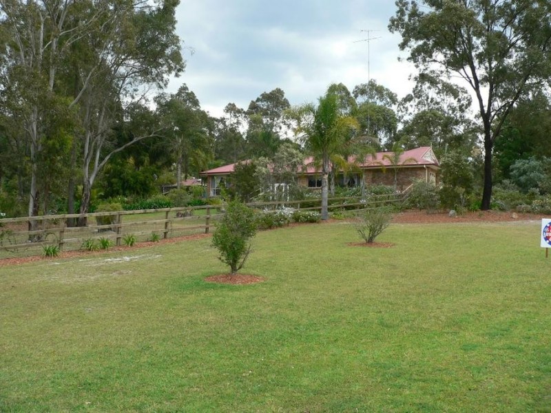 14 Timber Tops Road, Seaham NSW 2324