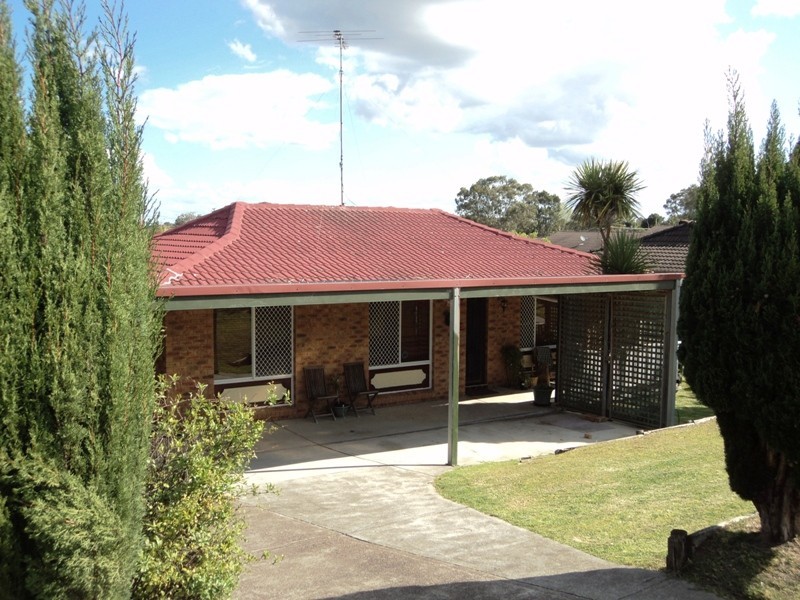 16 Garden Avenue, Raymond Terrace NSW 2324