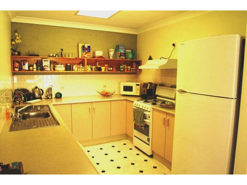 7/143 ROXBURGH STREET, Stockton NSW 2295